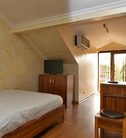 اتاق عادی یک تخته, Antika