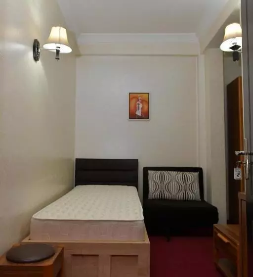 اتاق استاندارد, Antika