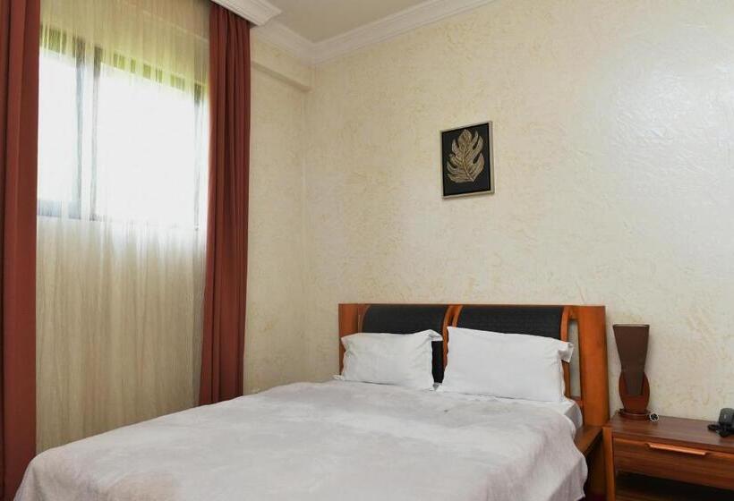 اتاق استاندارد, Antika