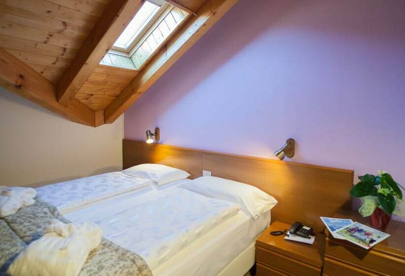 חדר אקונומי, Ariston Garden & Spa