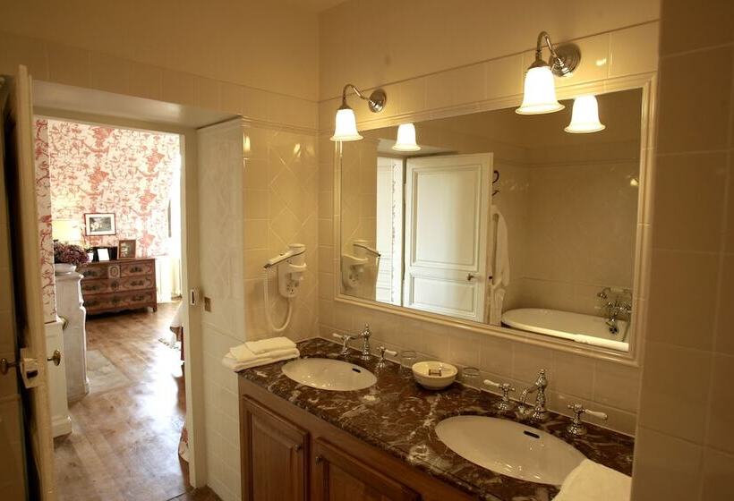 חדר סופריור, Château Hôtel De Bourron