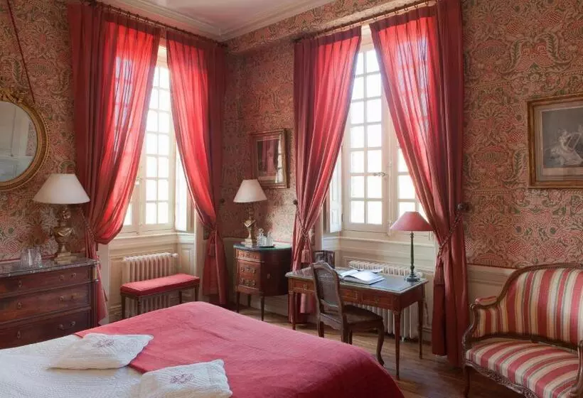 スーペリアールーム, Château Hôtel De Bourron