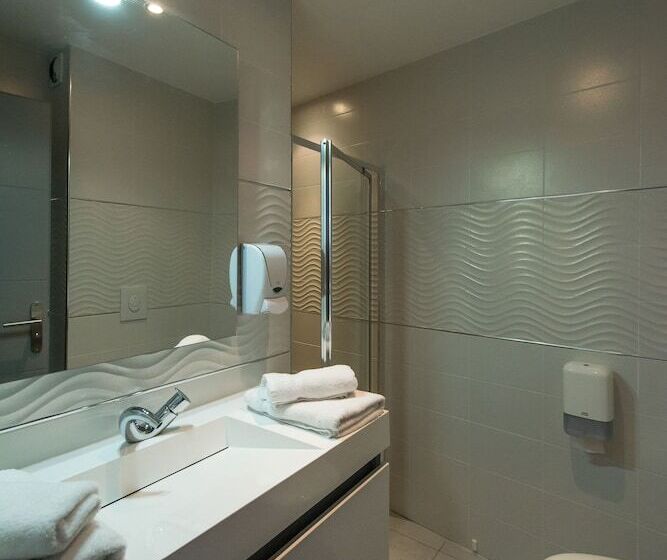 غرفة سوبيريور رباعية, Holidays & Work