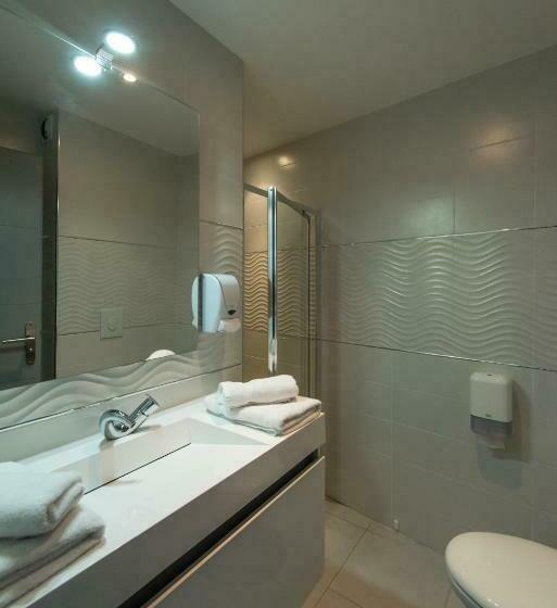 غرفة سوبيريور رباعية, Holidays & Work