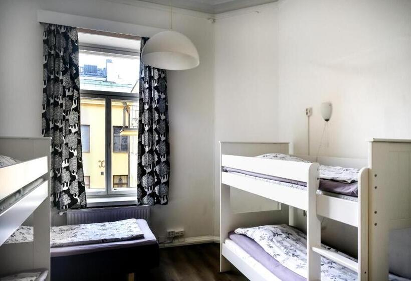 Łóżko we Wspólnym Pokoju, Hostel Diana Park