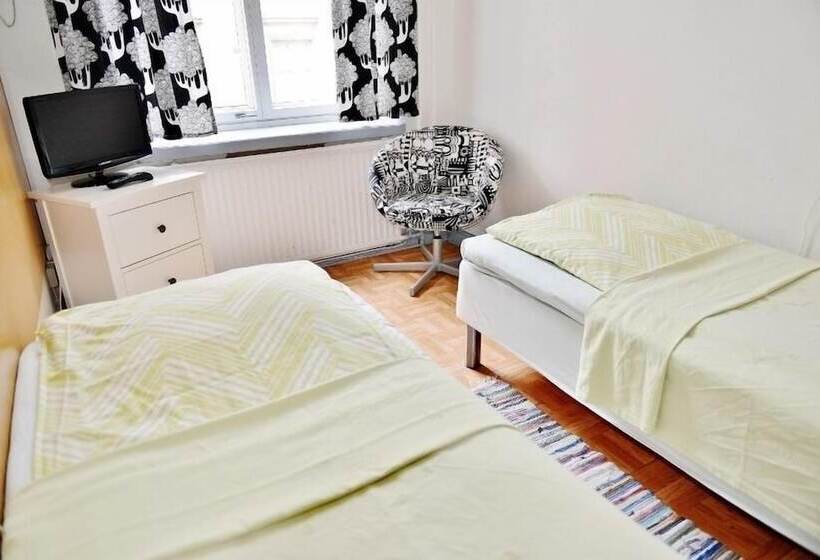 스탠다드 룸 공동 욕실, Hostel Diana Park