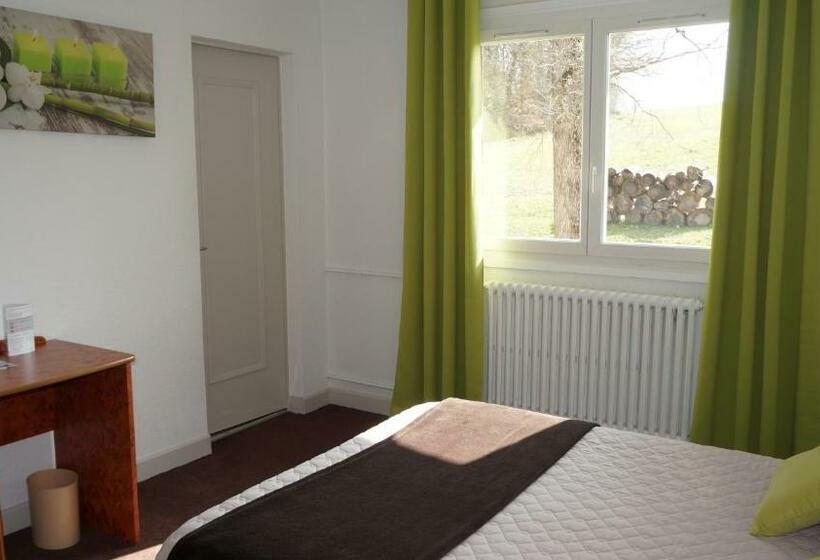 Номер Стандарт, Hôtel Robinson