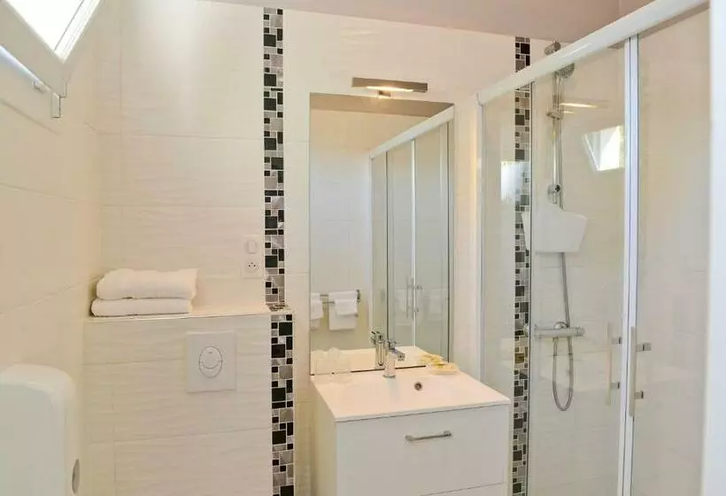 Standard-huone, Logis Hôtel L Amandier