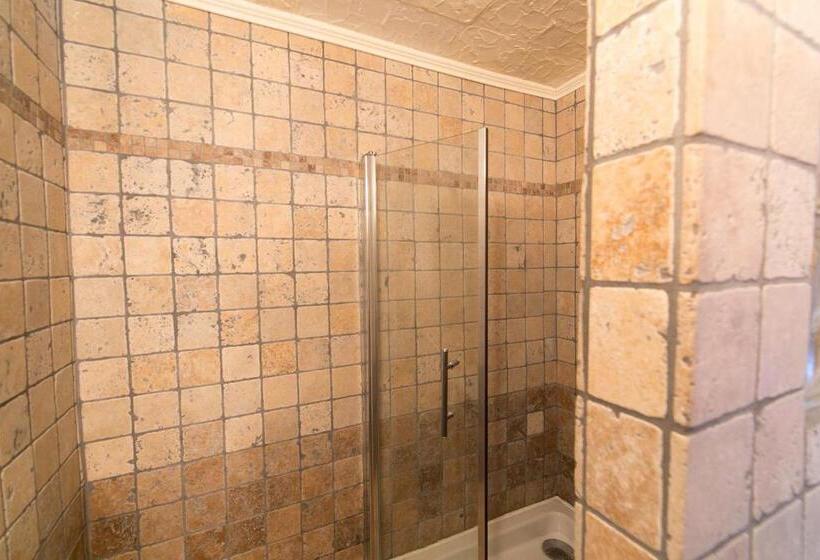 اتاق استاندارد, Relais De Saleccia