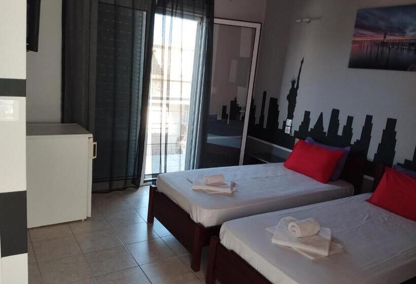 オーシャンビュースタンダードルーム, Neon Astron