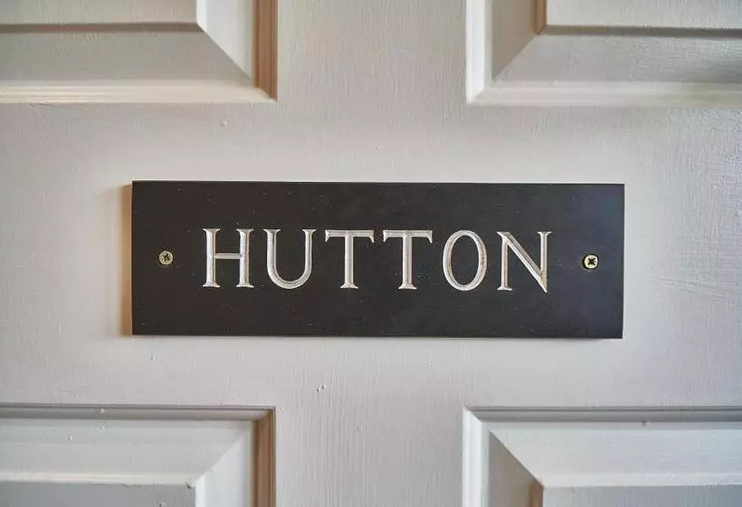 Suite Familiar, Plough Inn