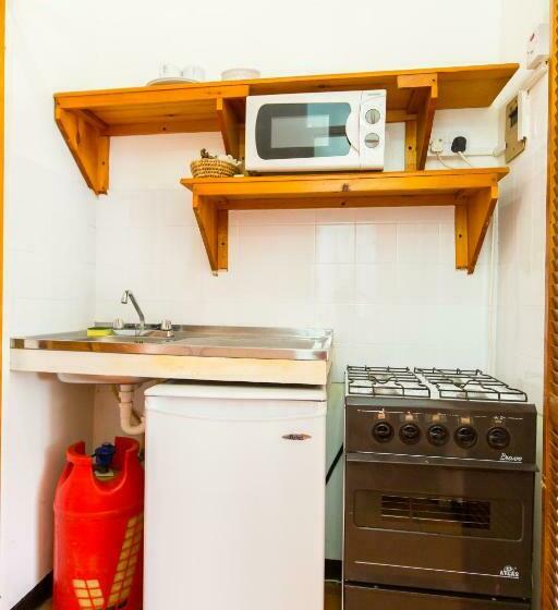 استودیو استاندارد با بالکن, Portsmouth Beach