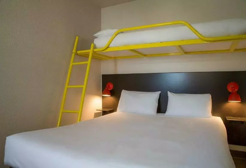 اتاق استاندارد سه نفره, The Originals Access, Hôtel Limoges Nord