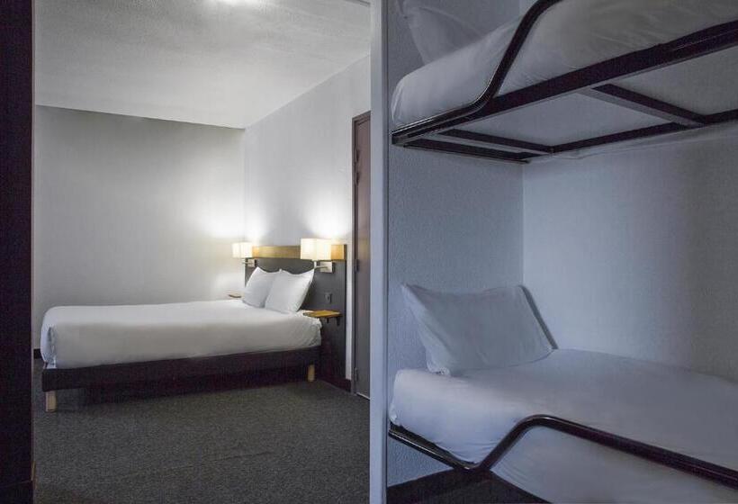 スタンダード４人部屋, The Originals Access, Hôtel Limoges Nord