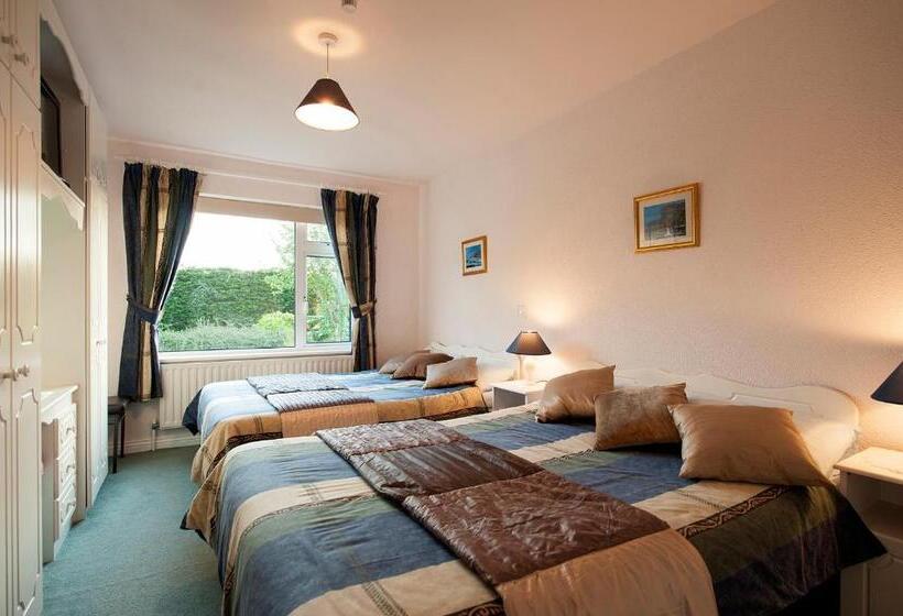 اتاق استاندارد چهار تخته, The Waterfront House Country Home