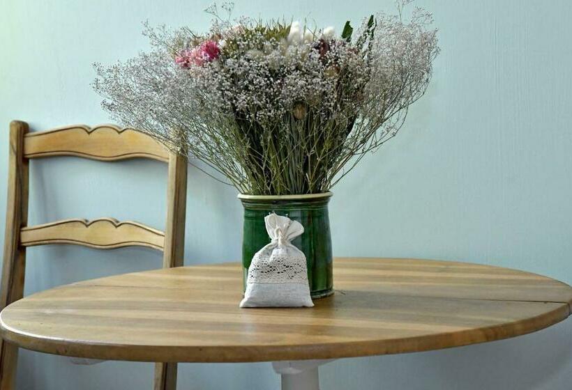 标准间, Un Mas En Ville