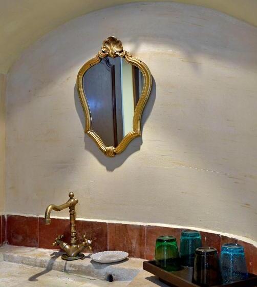 غرفة قياسية رباعية, Un Mas En Ville