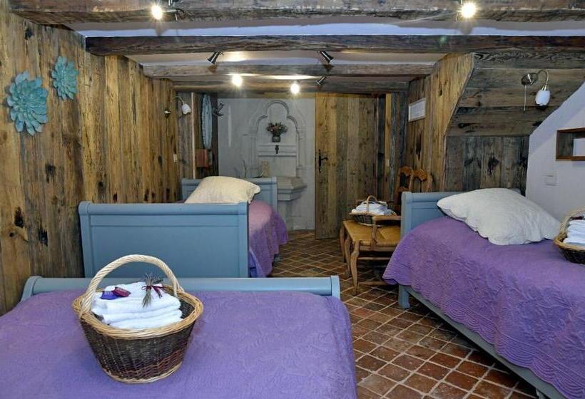 四人标准间, Un Mas En Ville