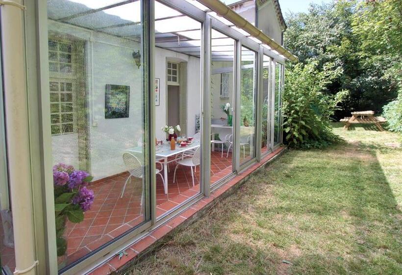 דירת חדר סופריור, Villa Aimée Luxury Apartments With Heated Pool