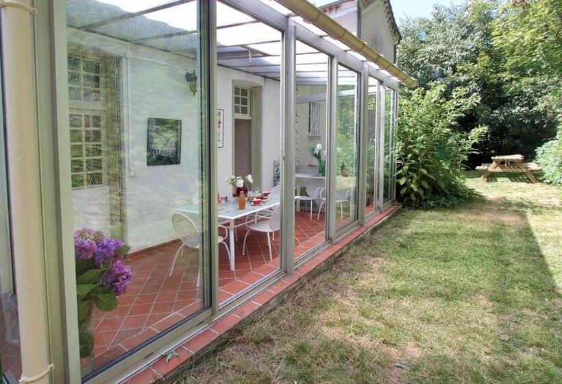 דירת חדר סופריור, Villa Aimée Luxury Apartments With Heated Pool