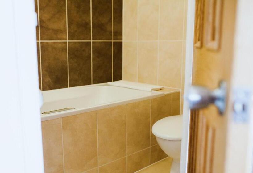 标准间, Washington House