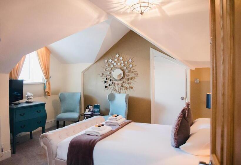 패밀리 룸, Washington House