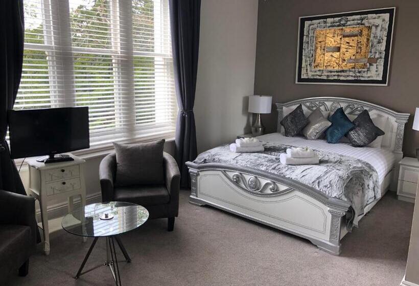 高级大房间, Washington House