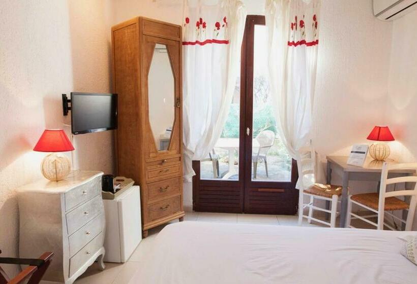 غرفة كلاسيكية مطلّة علي الحديقة, Motel Cap Sol