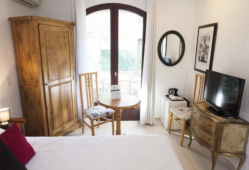 غرفة كلاسيكية مطلّة علي الحديقة, Motel Cap Sol