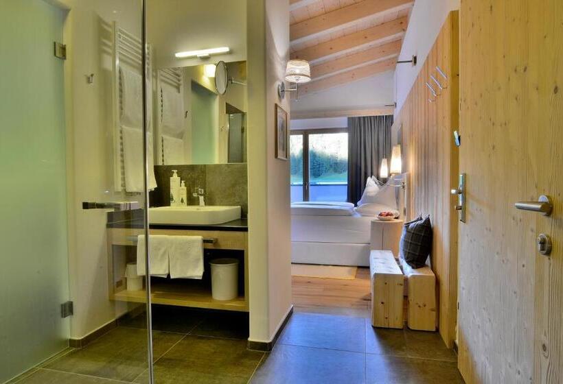 اتاق سوپریور چهار تخته, Alpine Hotel Gran Foda