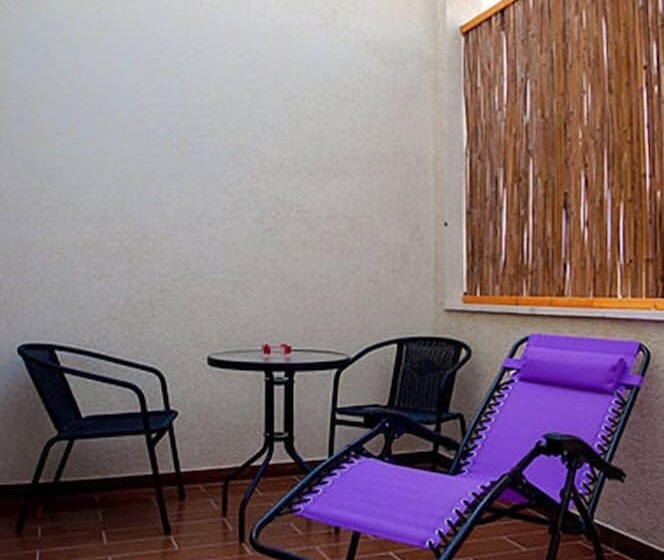 バルコニー付きスタンダードルーム, Aladdin Hotel Beer Sheva