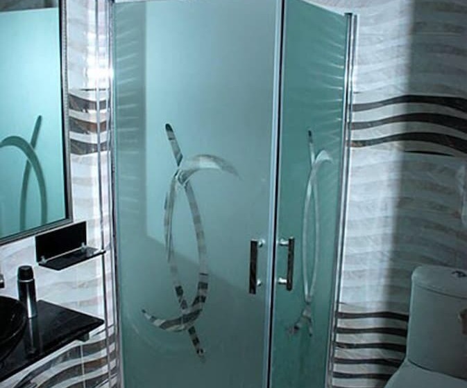 スタンダード４人部屋, Aladdin Hotel Beer Sheva