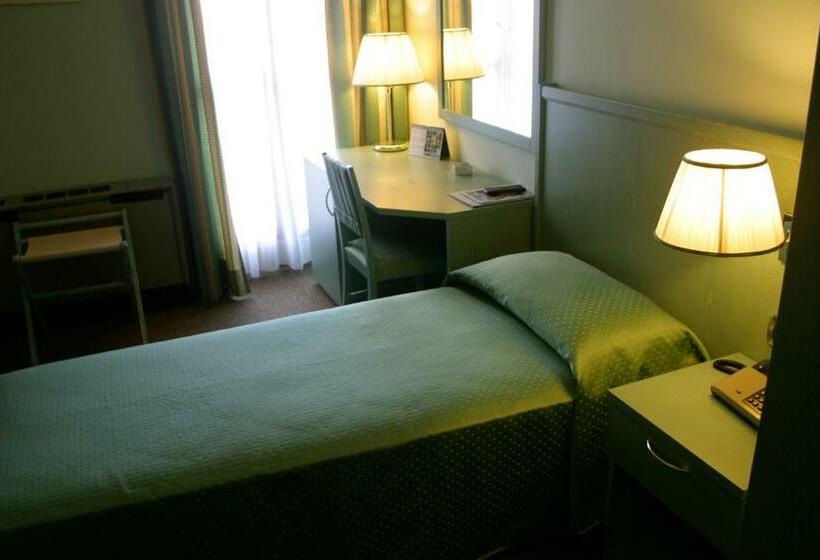 חדר סטנדרט יחיד, Albergo Della Corona