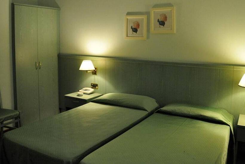 חדר סטנדרט, Albergo Della Corona