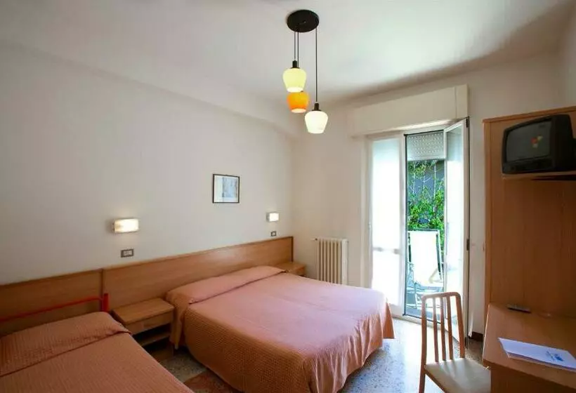 スタンダードトリプルルーム, Albergo Moretti