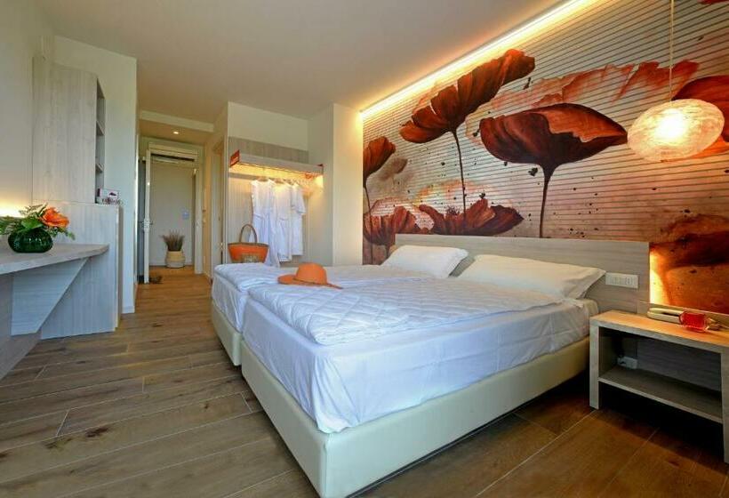 غرفة قياسية, Alla Pergola