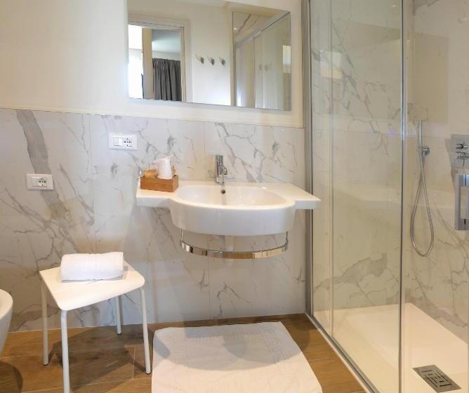 غرفة سوبيريور ثلاثية, Alla Pergola