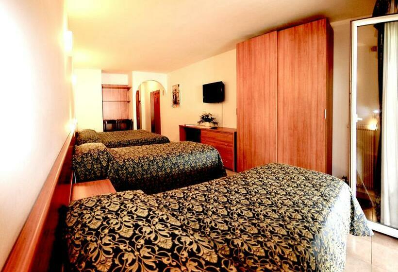 חדר סטנדרט לשלושה, Alpen