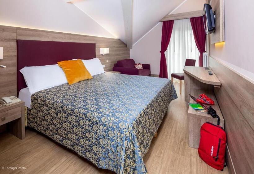 חדר סטנדרט לשלושה, Alpen