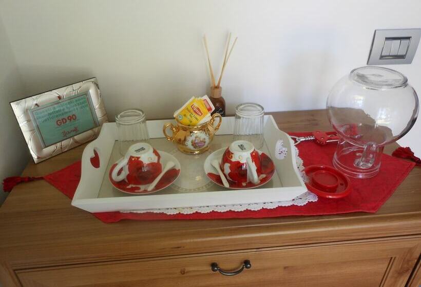 חדר סטנדרט לשלושה, B&b Vanessa House