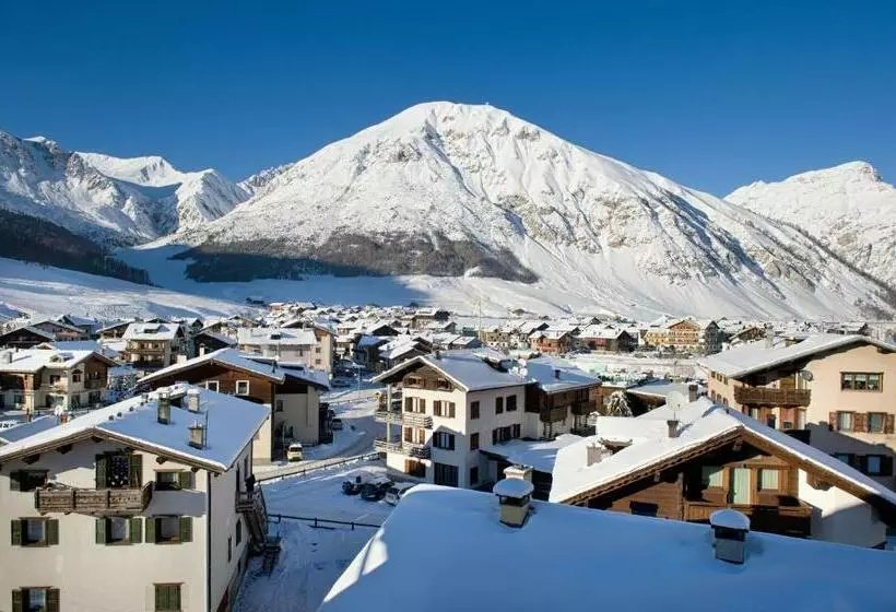 エコノミールーム, Bernina
