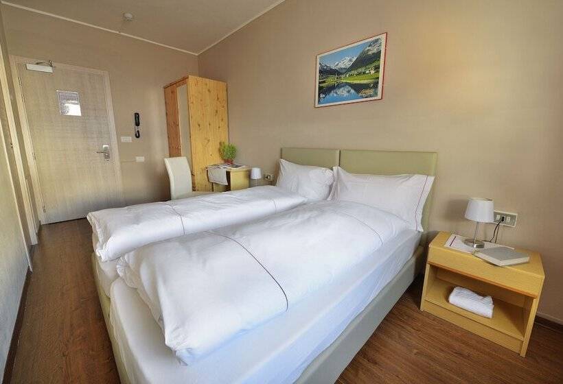 اتاق اکونومی, Bernina