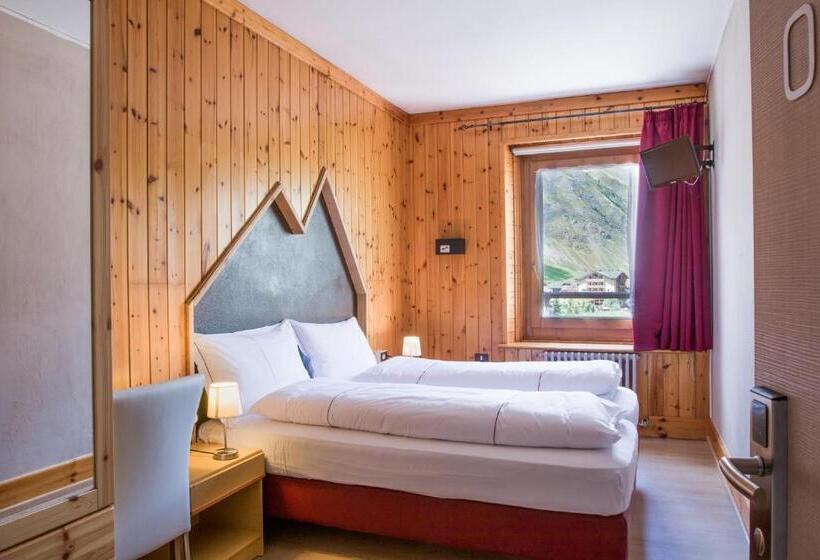 اتاق اکونومی, Bernina