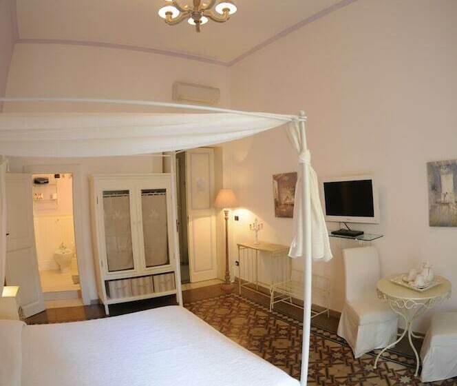 اتاق استاندارد, Casa Blanca