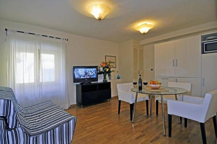 آپارتمان 2 خوابه, Casa Paolina