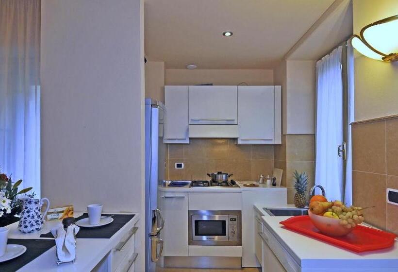 آپارتمان 2 خوابه, Casa Paolina