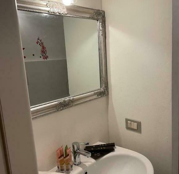 غرفة قياسية ثلاثية, Cuor Di Mantova B&b