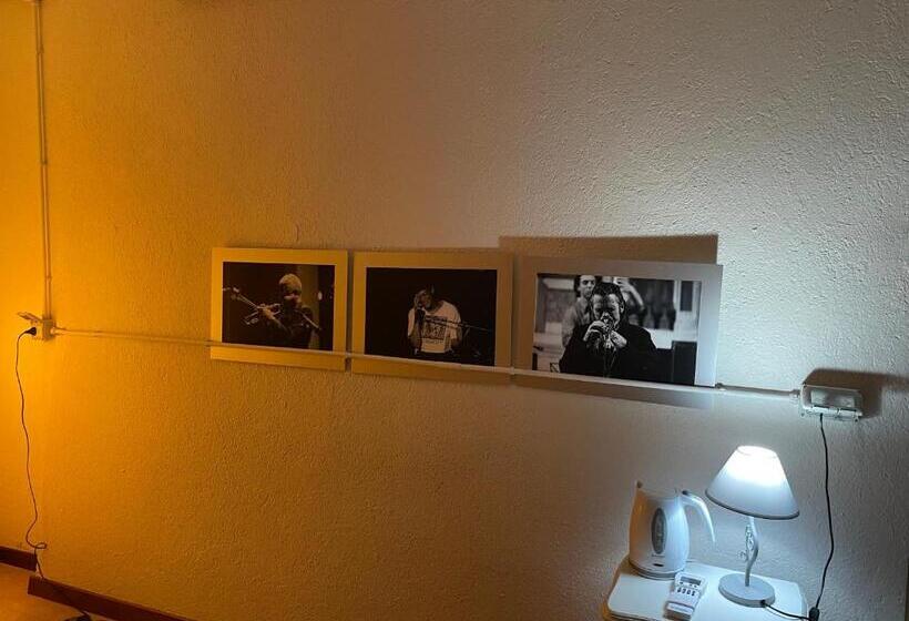 غرفة قياسية ثلاثية, Cuor Di Mantova B&b