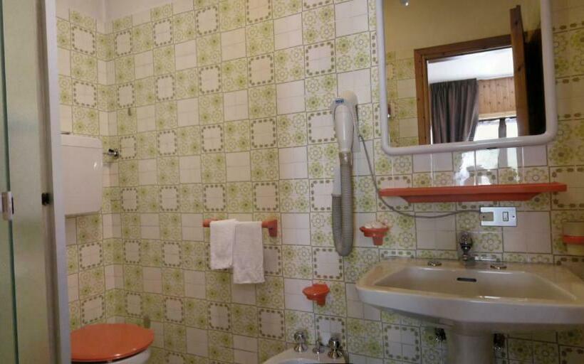 اتاق خانوادگی, Federia