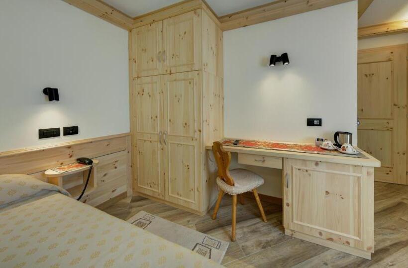 اتاق سوپریور, Federia